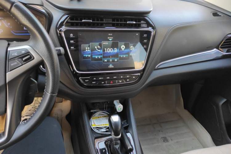 Used CHANGAN OSHAN A800 2017 1.5T Automatic ZhiZun Model Audio And AC Panel