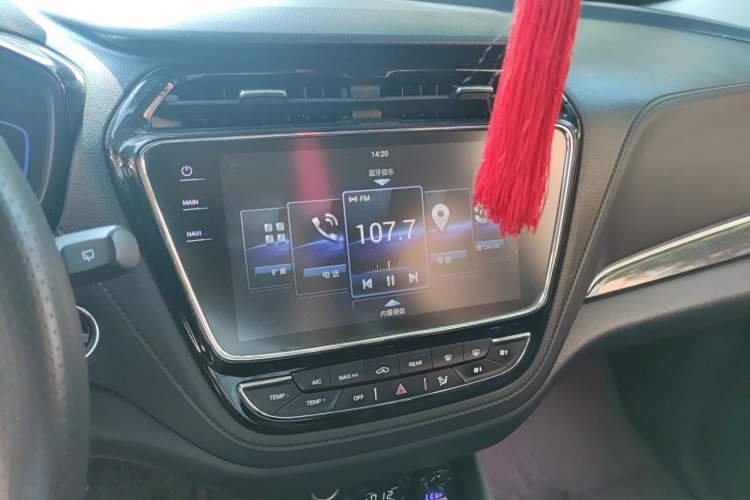 Used CHANGAN OSHAN A800 2017 1.5T Manual Luxury Model Audio And AC Panel
