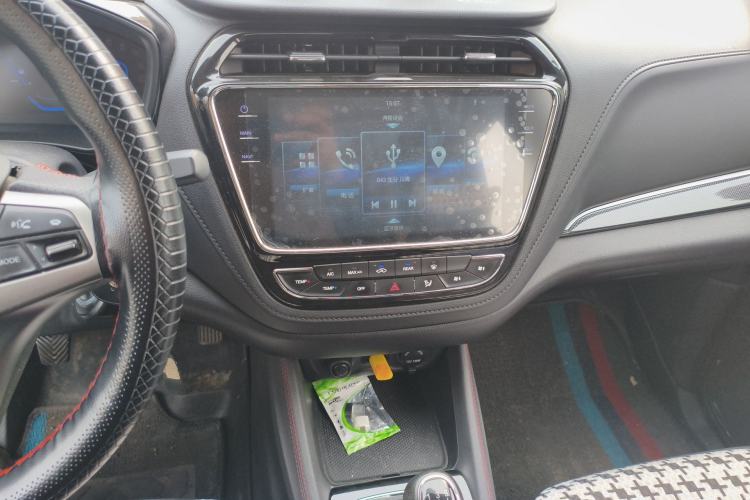 Used CHANGAN OSHAN A800 2017 1.6L Manual Comfort Model Audio And AC Panel