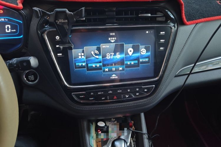 Used CHANGAN OSHAN A800 2017 1.5T Automatic Luxury Model Audio And AC Panel