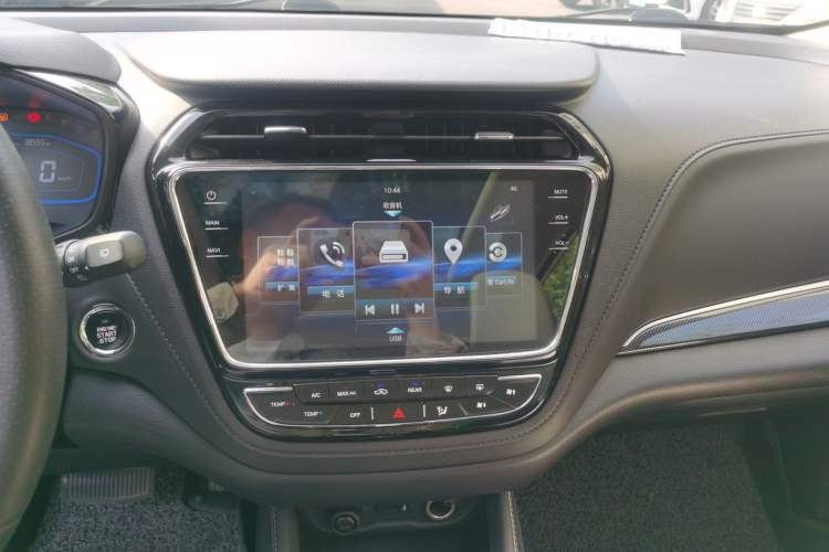 Used CHANGAN OSHAN A800 2017 1.5T Automatic ZhiZun Model Audio And AC Panel