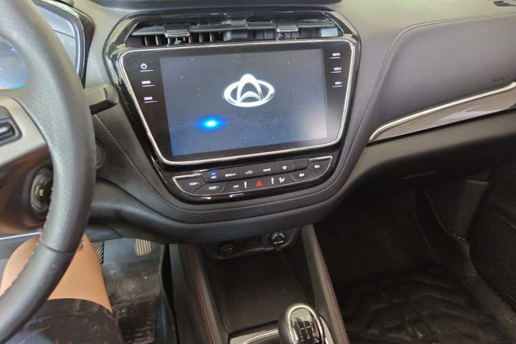 Used CHANGAN OSHAN A800 2017 1.6L Manual Comfort Model Audio And AC Panel