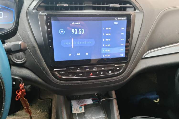 Used CHANGAN OSHAN A800 2017 1.6L Manual Comfort Model Audio And AC Panel