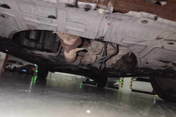 Used CHANGAN OSHAN A800 2017 1.6L Manual Comfort Model Chassis Front