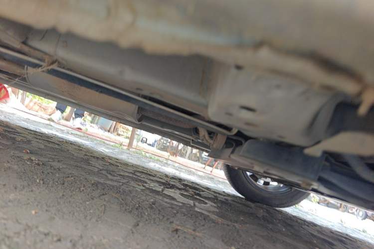 Used CHANGAN OSHAN A800 2017 1.6L Manual Comfort Model Chassis Front Right