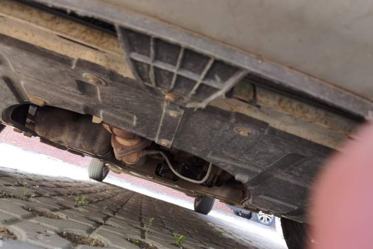 Used CHANGAN OSHAN A800 2017 1.6L Manual Comfort Model Chassis Front