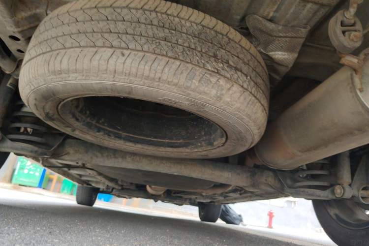 Used CHANGAN OSHAN A800 2017 1.6L Manual Comfort Model Chassis Rear