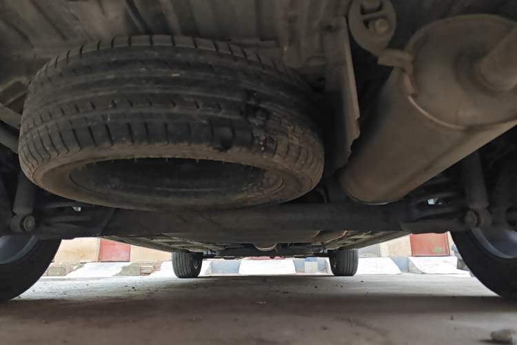 Used CHANGAN OSHAN A800 2017 1.6L Manual Comfort Model Chassis Rear