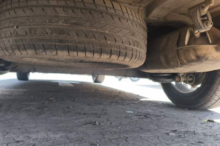 Used CHANGAN OSHAN A800 2017 1.5T Automatic ZhiZun Model Chassis Rear