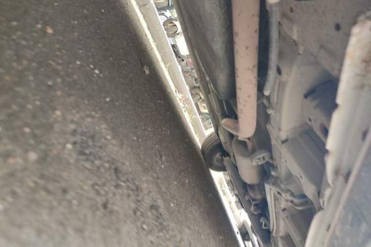 Used CHANGAN OSHAN A800 2017 1.5T Automatic Comfort Model Chassis Rear Right