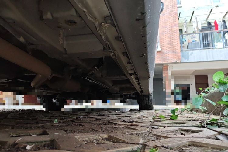 Used CHANGAN OSHAN A800 2017 1.5T Automatic ZhiZun Model Chassis Rear Right