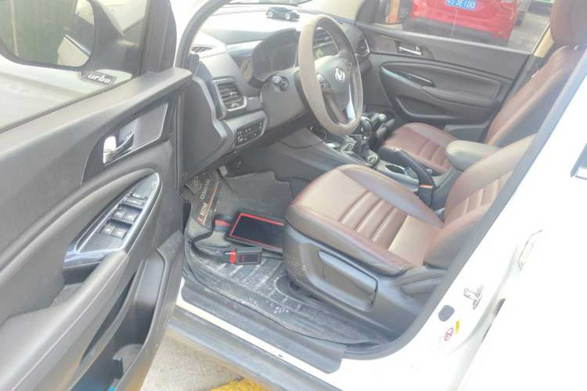 Used CHANGAN OSHAN A800 2017 1.5T Manual Luxury Model Driver Seat