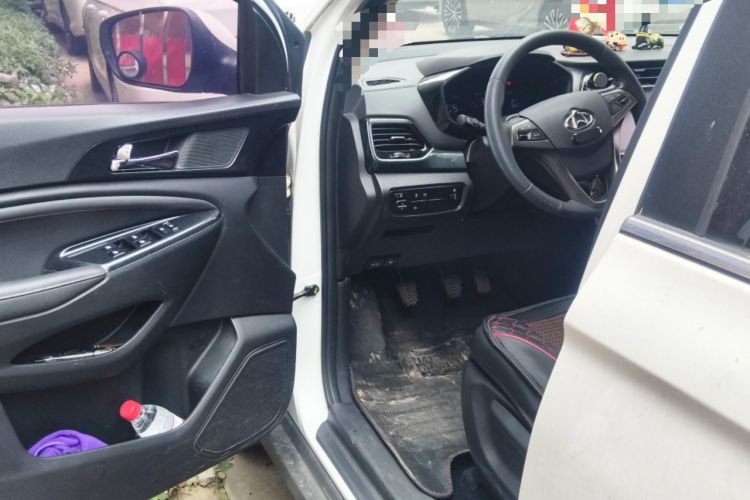 Used CHANGAN OSHAN A800 2017 1.5T Manual Elite Version Driver Seat