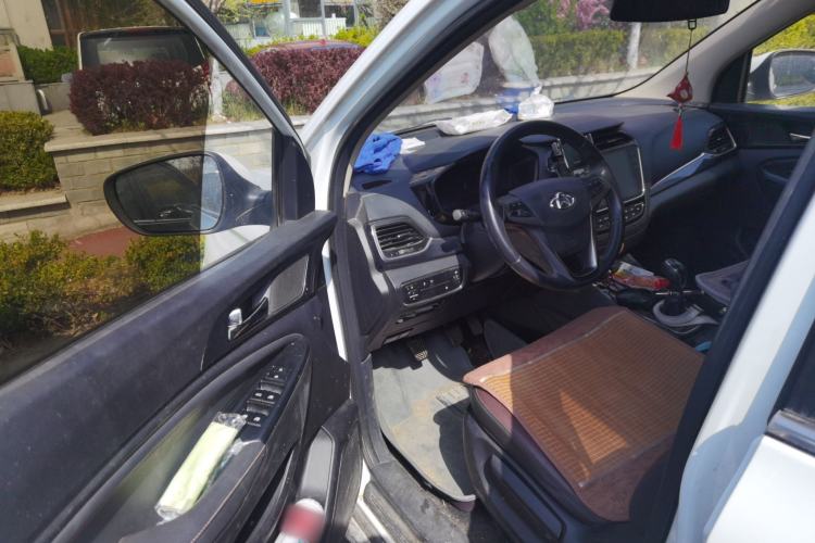 Used CHANGAN OSHAN A800 2017 1.6L Manual Luxury Model Driver Seat
