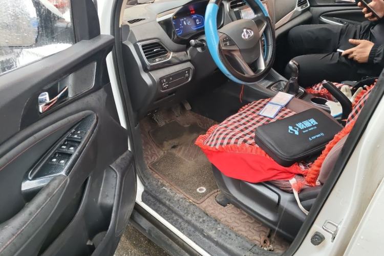 Used CHANGAN OSHAN A800 2017 1.6L Manual Comfort Model Driver Seat