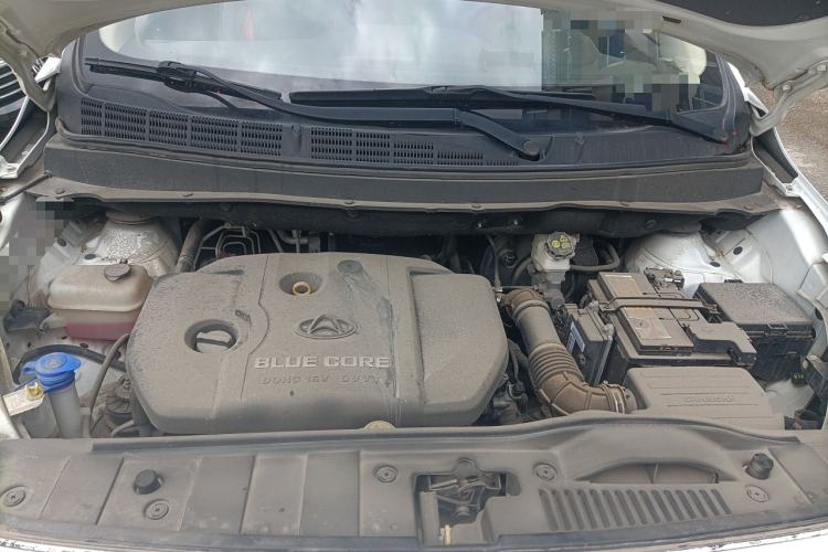 Used CHANGAN OSHAN A800 2017 1.6L Manual Comfort Model Engine Bay