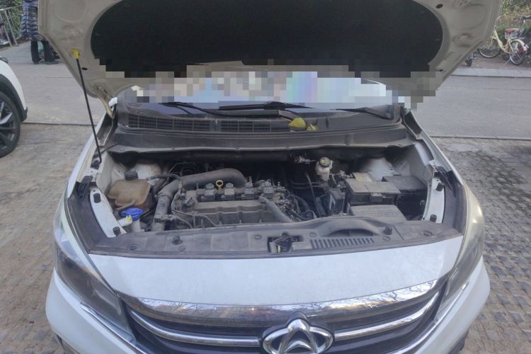 Used CHANGAN OSHAN A800 2017 1.5T Automatic ZhiZun Model Engine Bay