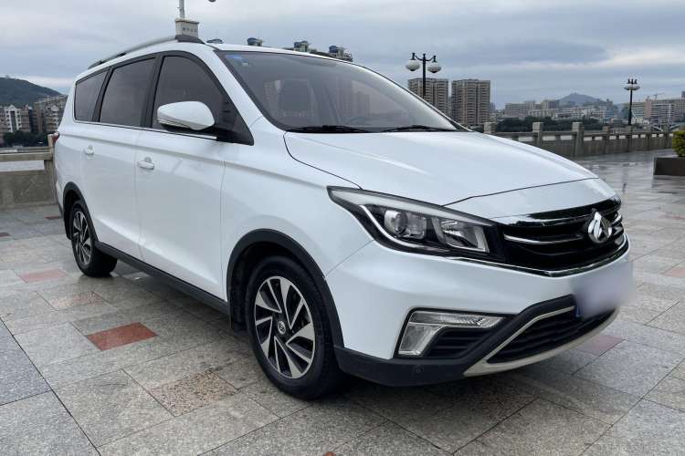 Used CHANGAN OSHAN A800 2017 1.6L Manual Comfort Model Exterior 1