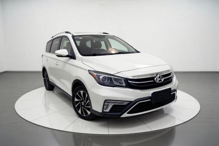 Used CHANGAN OSHAN A800 2017 1.6L Manual Luxury Model Exterior 1