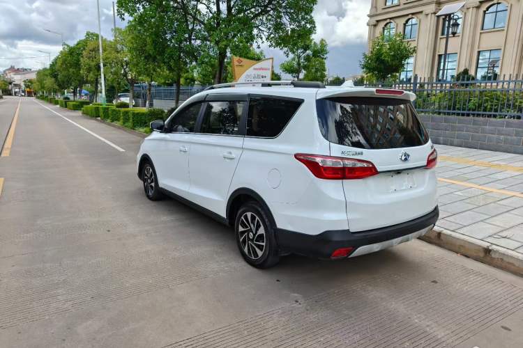Used CHANGAN OSHAN A800 2017 1.6L Manual Comfort Model Exterior 3