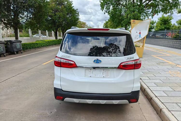 Used CHANGAN OSHAN A800 2017 1.6L Manual Comfort Model Exterior 4