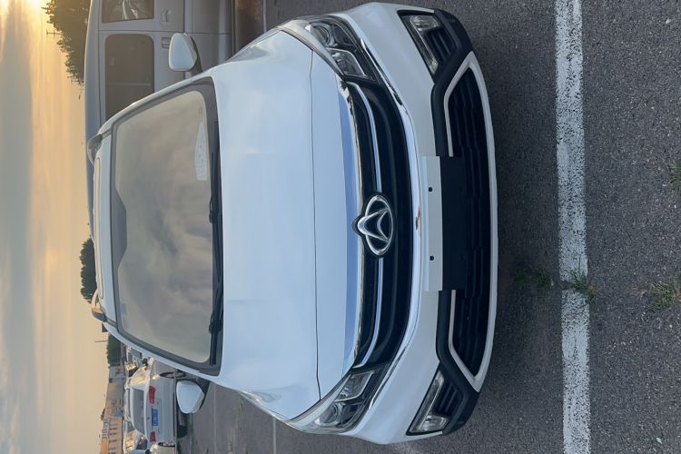 Used CHANGAN OSHAN A800 2017 1.6L Manual Luxury Model Exterior 4