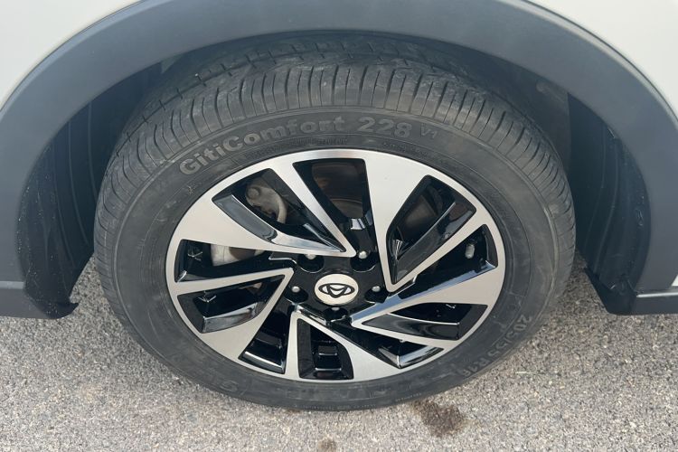 Used CHANGAN OSHAN A800 2017 1.6L Manual Luxury Model Exterior 5