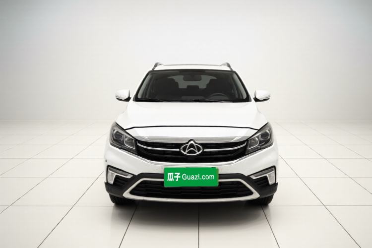 Used CHANGAN OSHAN A800 2017 1.6L Manual Luxury Model Front