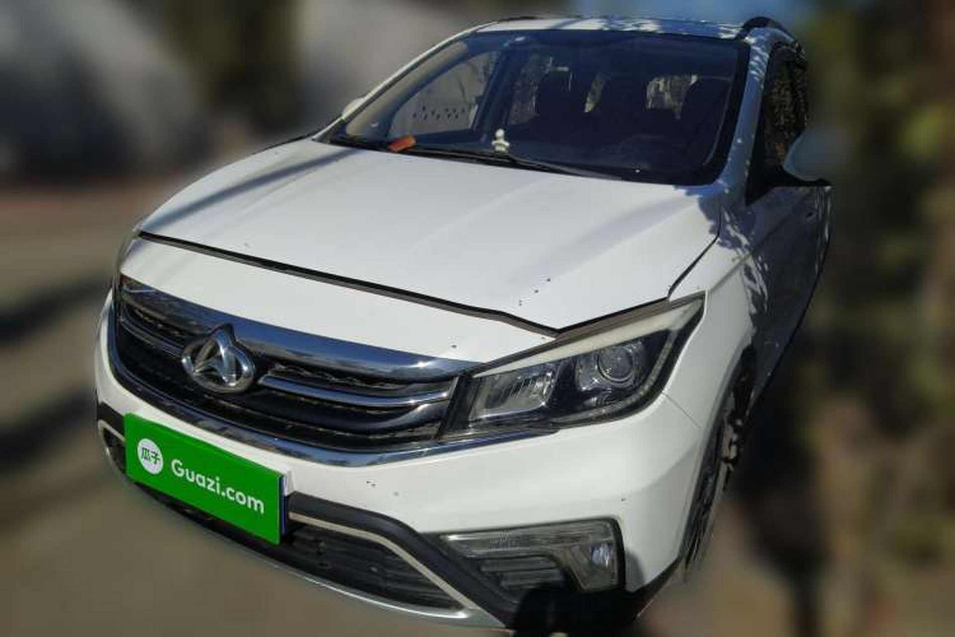 Used CHANGAN OSHAN A800 2017 1.6L Manual Luxury Model Front Left 45 Deg