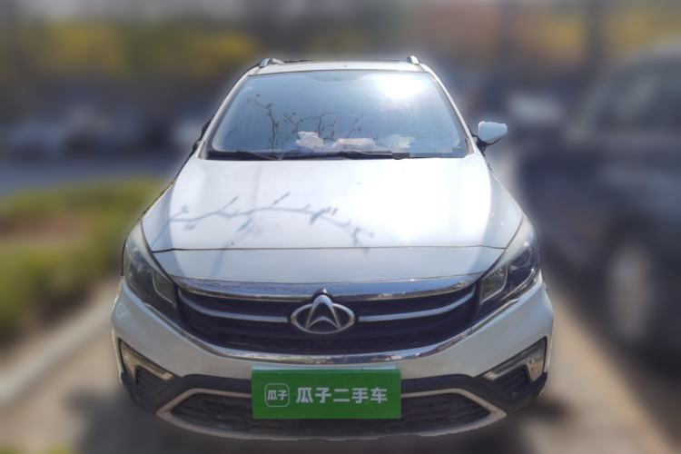 Used CHANGAN OSHAN A800 2017 1.6L Manual Luxury Model Front