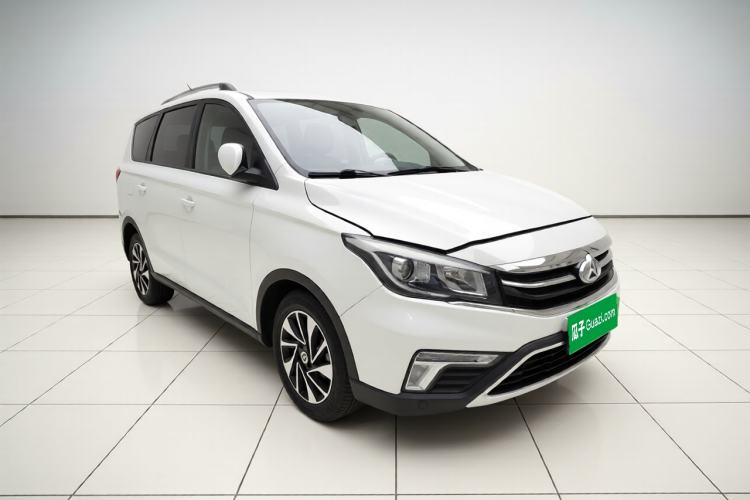 Used CHANGAN OSHAN A800 2017 1.5T Automatic Comfort Model Front Right 45 Deg