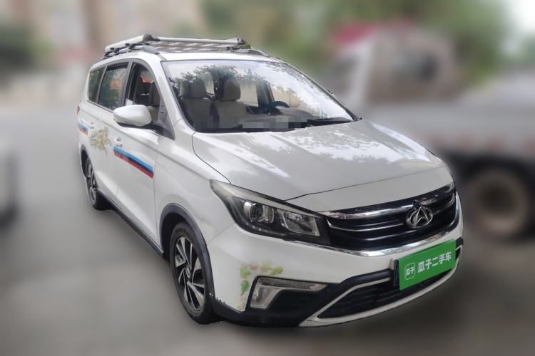 Used CHANGAN OSHAN A800 2017 1.5T Automatic Luxury Model Front Right 45 Deg