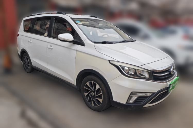 Used CHANGAN OSHAN A800 2017 1.6L Manual Comfort Model Front Right 45 Deg