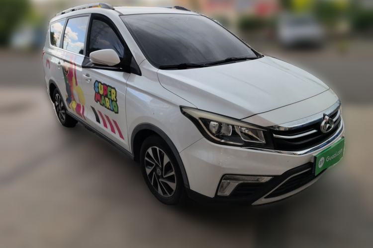 Used CHANGAN OSHAN A800 2017 1.5T Manual Elite Version Front Right 45 Deg