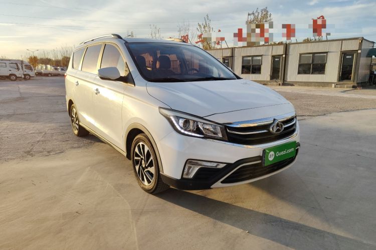 Used CHANGAN OSHAN A800 2017 1.6L Manual Luxury Model Front Right 45 Deg