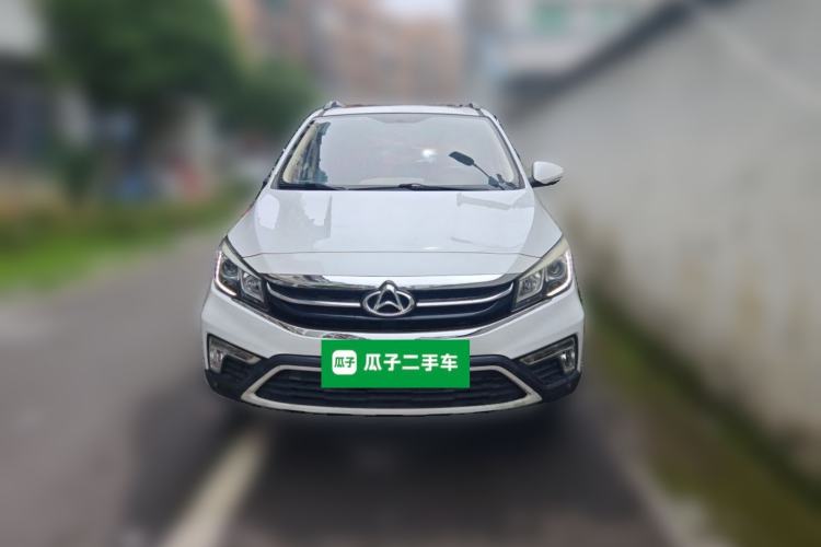 Used CHANGAN OSHAN A800 2017 1.6L Manual Luxury Model Front