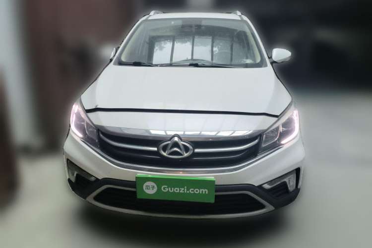 Used CHANGAN OSHAN A800 2017 1.5T Automatic ZhiZun Model Front