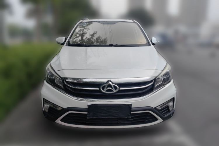 Used CHANGAN OSHAN A800 2017 1.6L Manual Luxury Model Front