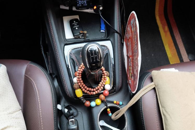Used CHANGAN OSHAN A800 2017 1.6L Manual Luxury Model Gear Lever