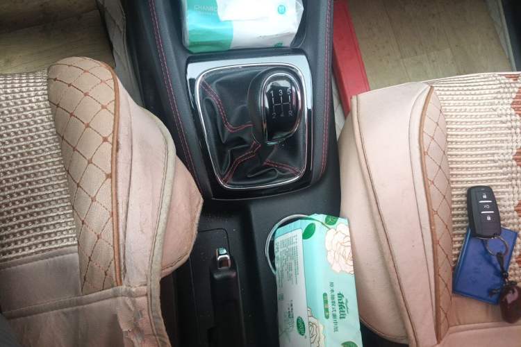 Used CHANGAN OSHAN A800 2017 1.6L Manual Luxury Model Gear Lever