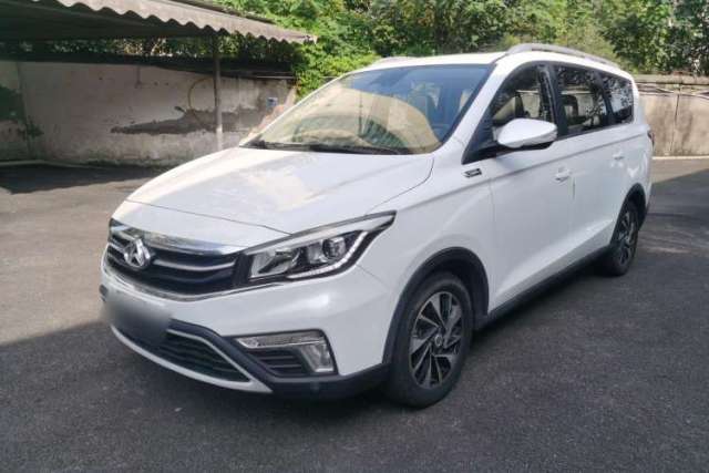 Used CHANGAN OSHAN A800 2017 1.5T Automatic ZhiZun Model