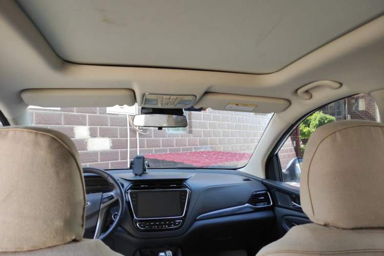 Used CHANGAN OSHAN A800 2017 1.5T Automatic ZhiZun Model Headliner
