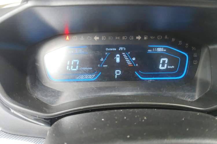 Used CHANGAN OSHAN A800 2017 1.5T Automatic Luxury Model Instrument Cluster