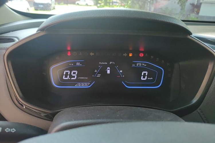 Used CHANGAN OSHAN A800 2017 1.5T Manual Luxury Model Instrument Cluster