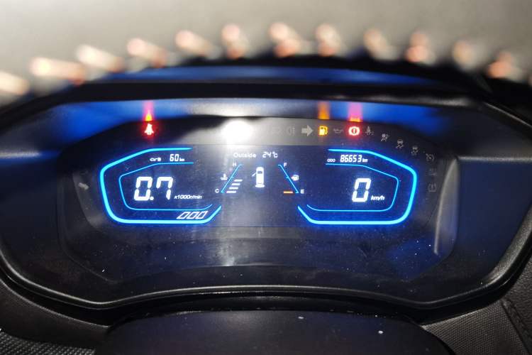 Used CHANGAN OSHAN A800 2017 1.6L Manual Comfort Model Instrument Cluster