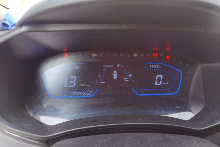 Used CHANGAN OSHAN A800 2017 1.6L Manual Luxury Model Instrument Cluster