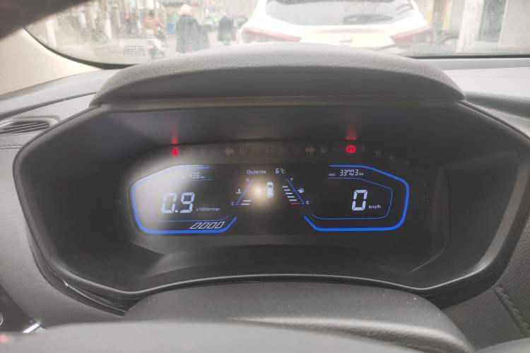 Used CHANGAN OSHAN A800 2017 1.6L Manual Comfort Model Instrument Cluster