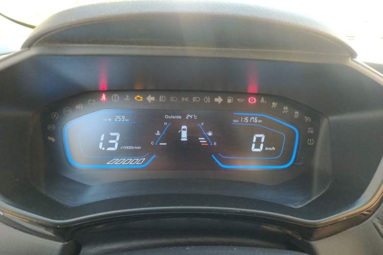 Used CHANGAN OSHAN A800 2017 1.6L Manual Luxury Model Instrument Cluster