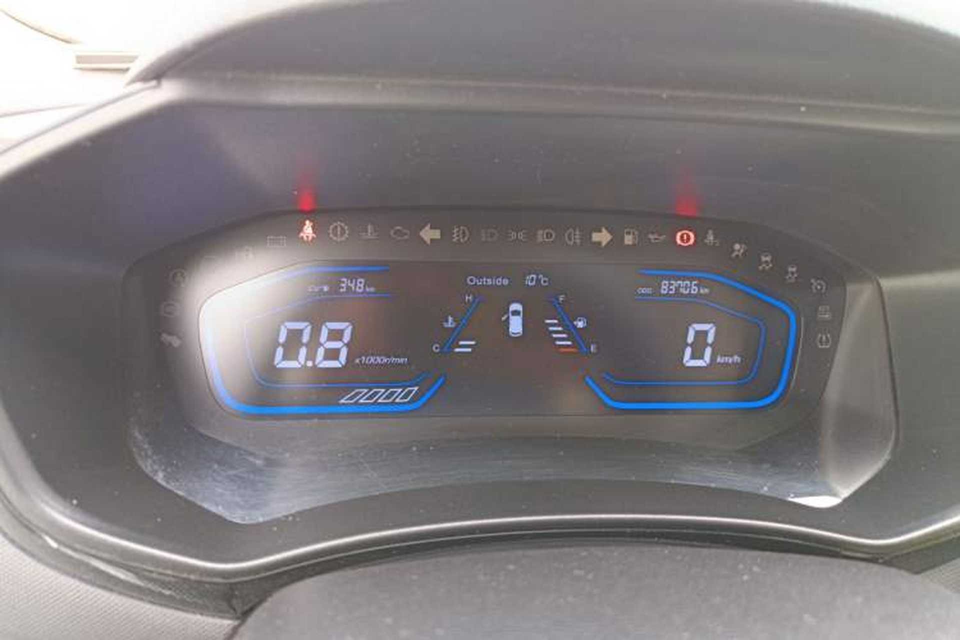 Used CHANGAN OSHAN A800 2017 1.5T Manual Luxury Model Instrument Cluster