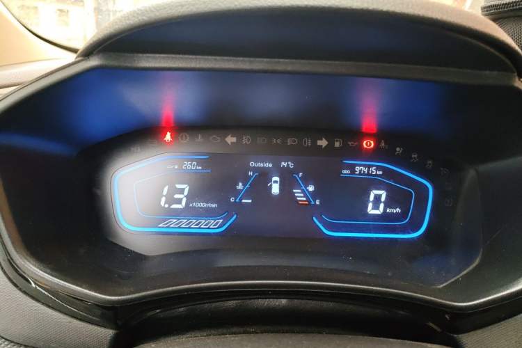 Used CHANGAN OSHAN A800 2017 1.6L Manual Comfort Model Instrument Cluster